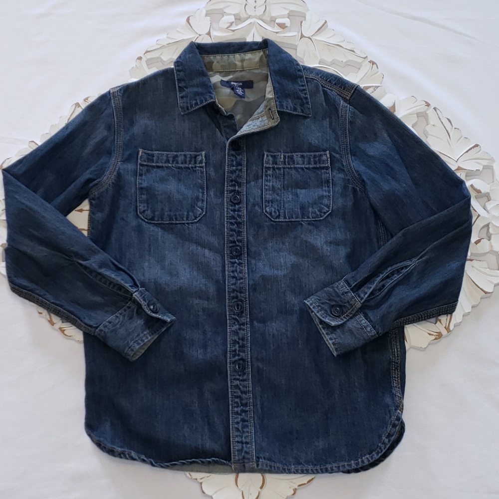 GAPKIDS Button-up pocket denim long sleeve Medium
